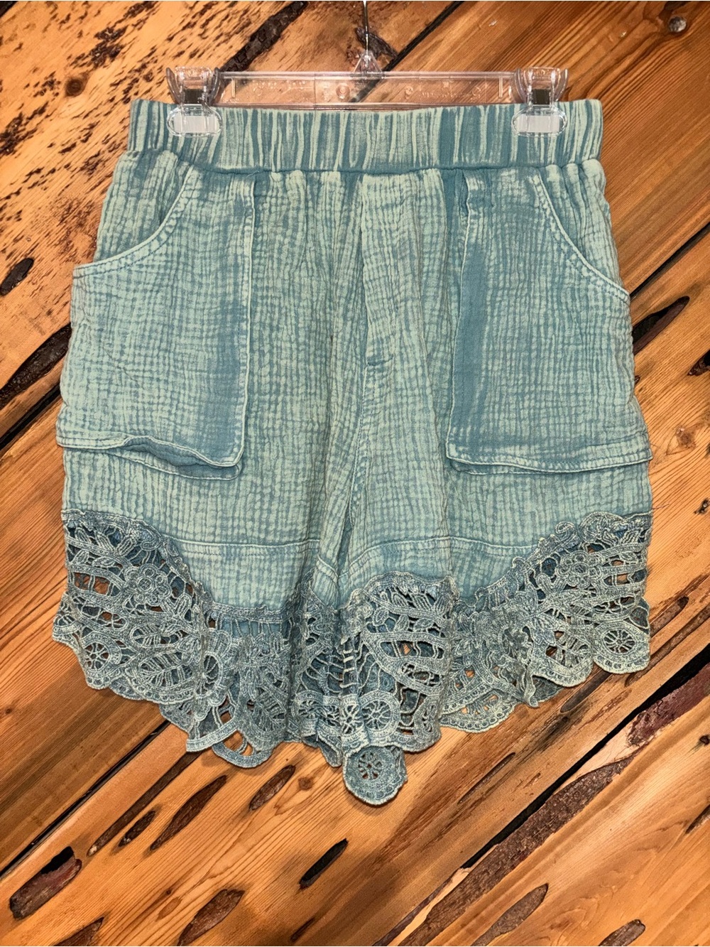 Oli & Hali Blue/Green Crochet-Hem High-Waist Gauze Shorts